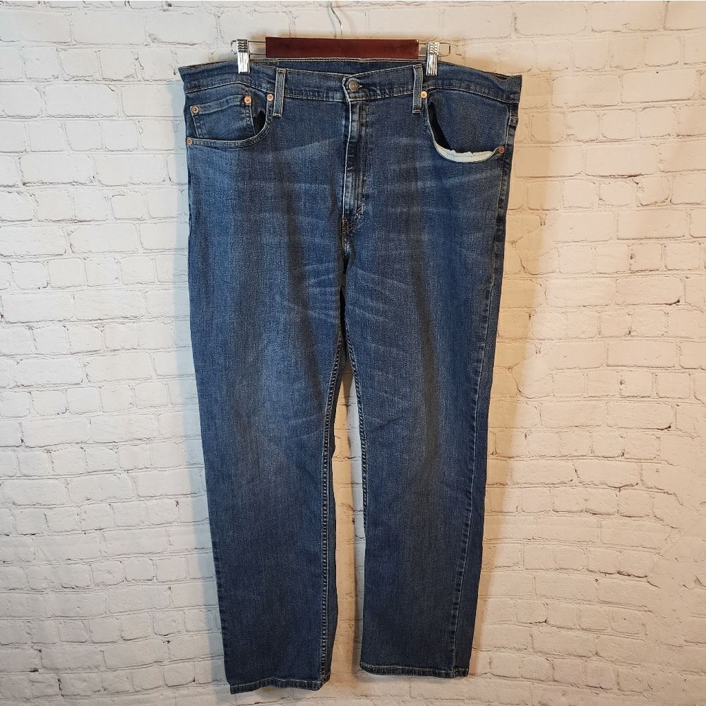 Men's Levi's 559 straight jeans, size 40 X 32